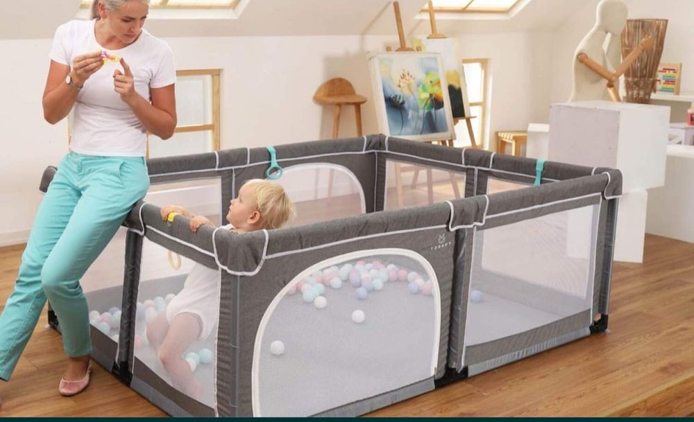 Детский манеж с Кольцом и с 30 шариками!!!

Имеется в наличии именно э