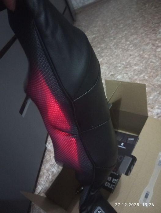 Продаю массажор новый