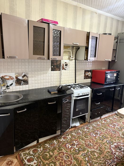 Продам кухонный гарнитур