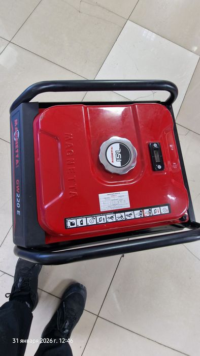Продам мощный Сварочный Генератор MAGNETTA GW220E