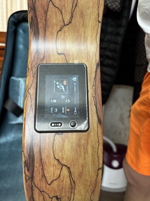 Срочно продам Музыкальный инструмент