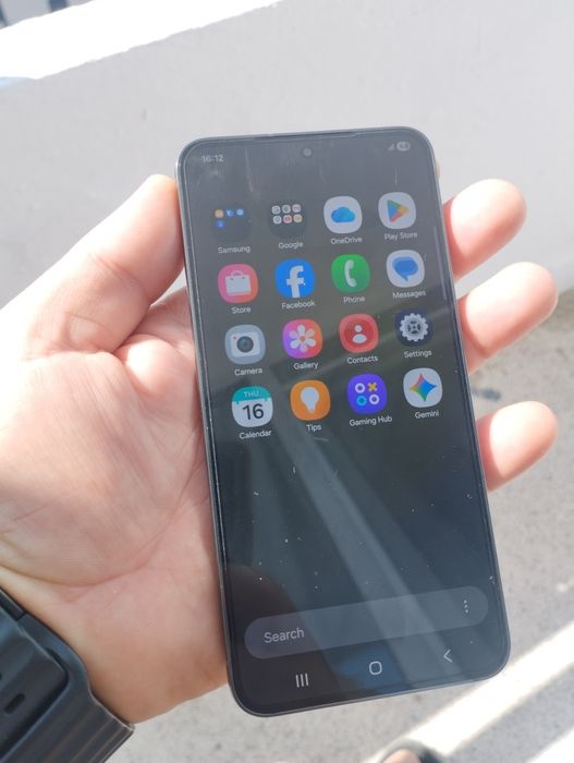 Samsung S23 256GB impecabil ca nou