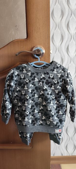 Продам детский костюм