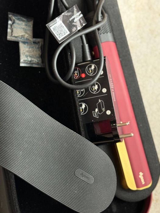 Оригинальный Dyson продам