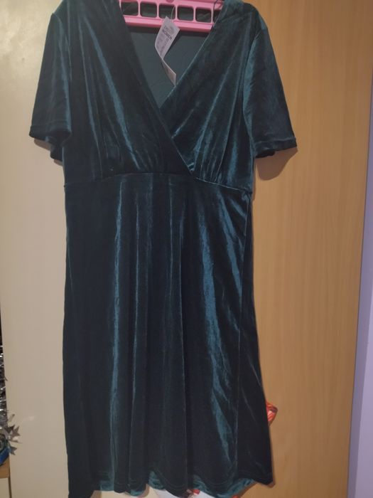 Продавам нова дамска рокля