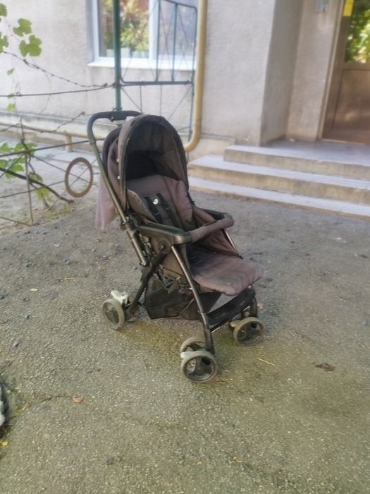 Vând căruț pentru copii