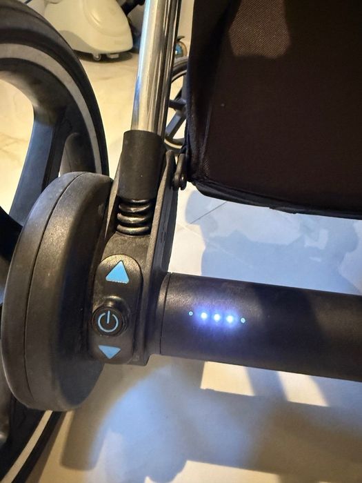 Бебешка количка Cybex E-priam Koi