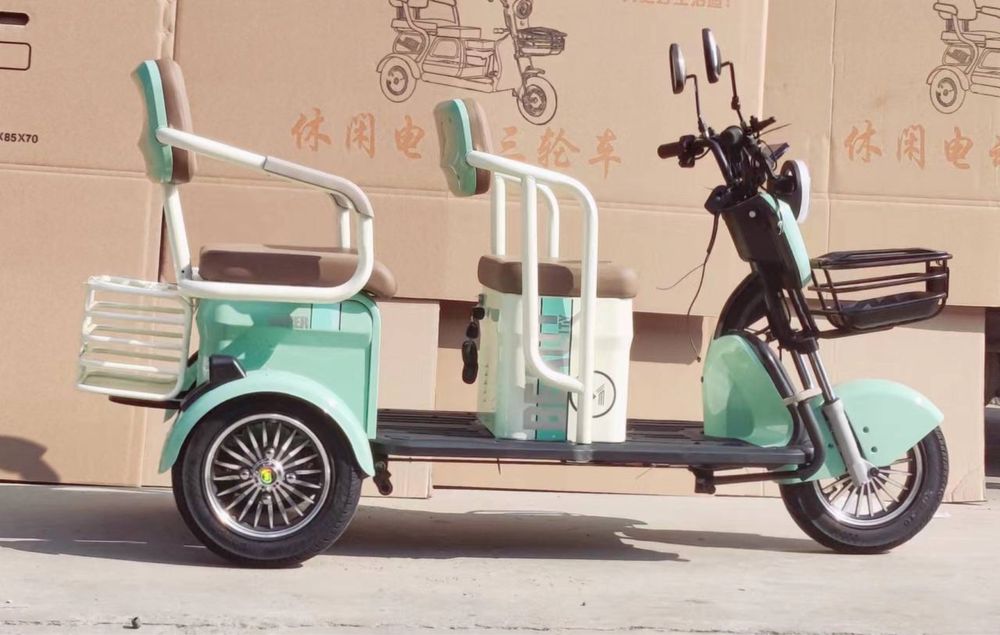 Семейный Мини электро трицикл  3 сидениями для пассажиров | новое