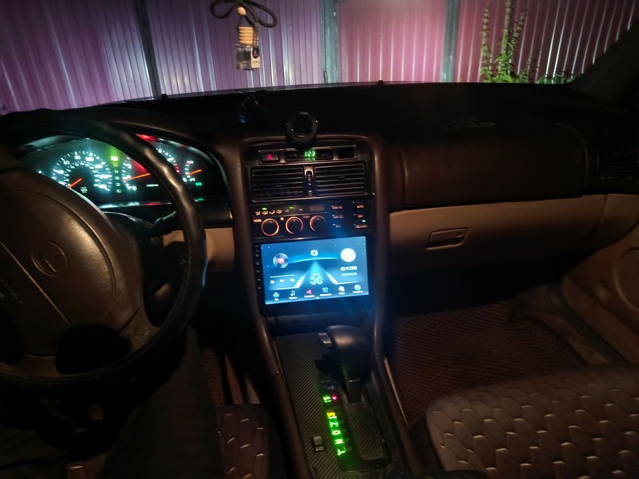 Продам Lexus GS300