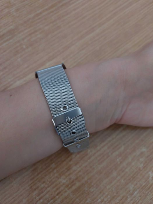 Vând ceas de damă cu cuarț