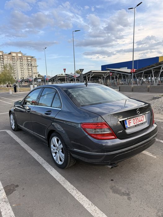 MERCEDES-BENZ C-Class 2010 — imagine 3