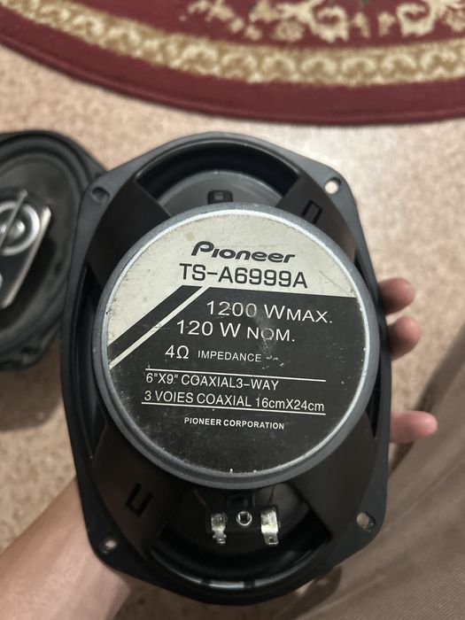 Продается колонки Pioneer новый