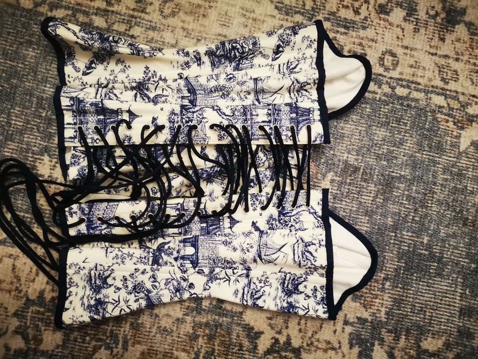 Corset Papercats hip extension