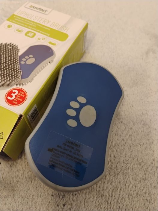 Perie pentru tapițerii și perie pentru uscătorul de par. NOI