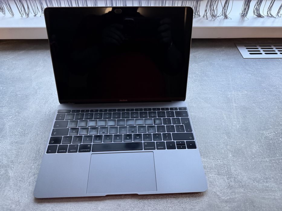 MacBook ( Retina, 12-inch, Early 2016. Targu Secuiesc • OLX.ro