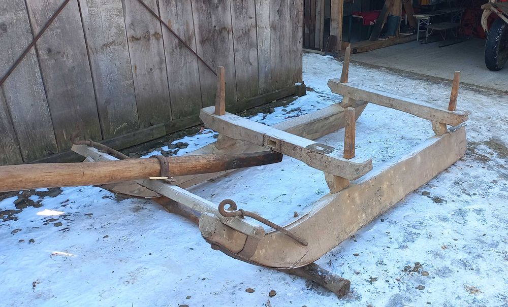 Sanie mare pentru cai