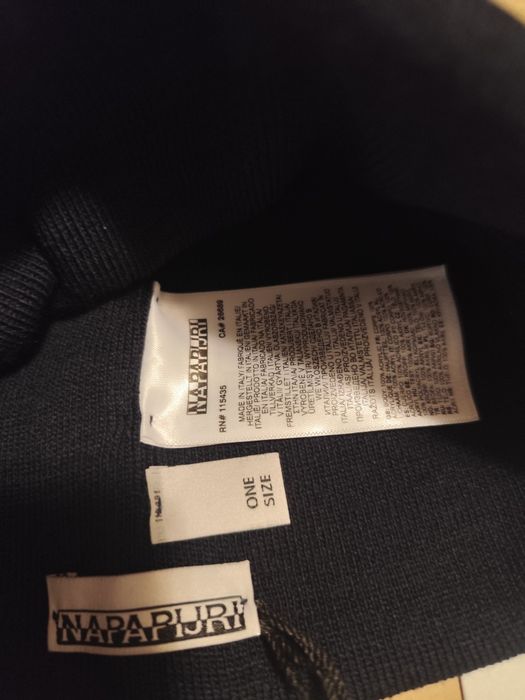 căciulă Napapijri Farae din acril 100% doar pe bej mai este