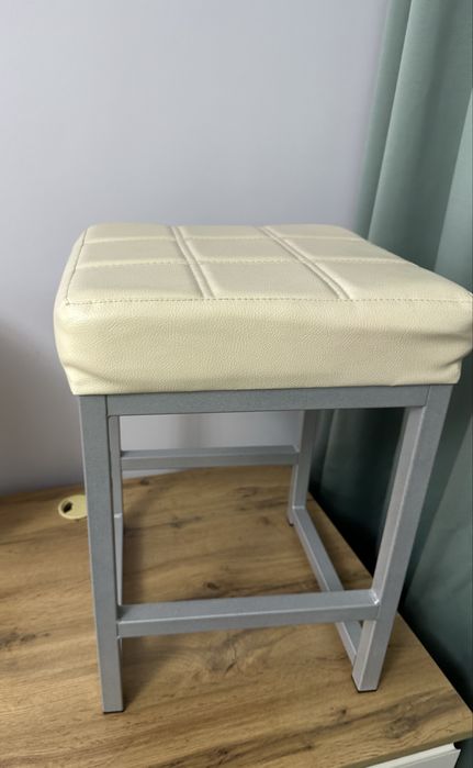 Продается Табуретка, стул