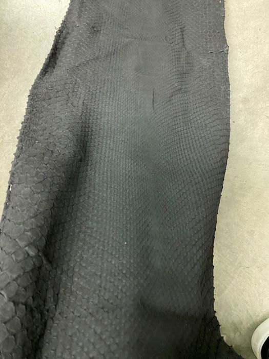 Естествена змийска кожа