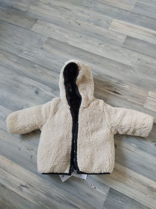 Ново зимно черно яке с пух двулицево бебе момиче Гап Gap 6-12м 62-74см