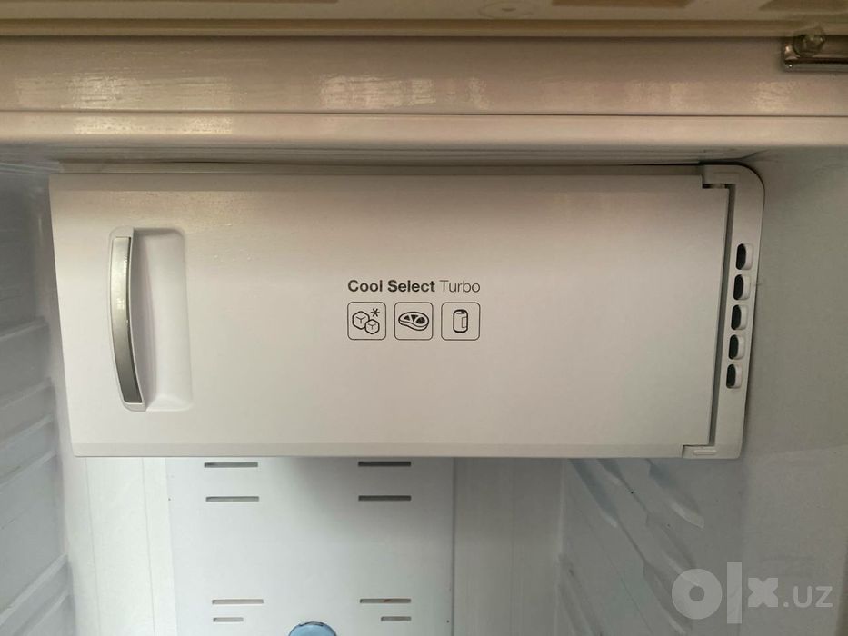 Холодильник SAMSUNG