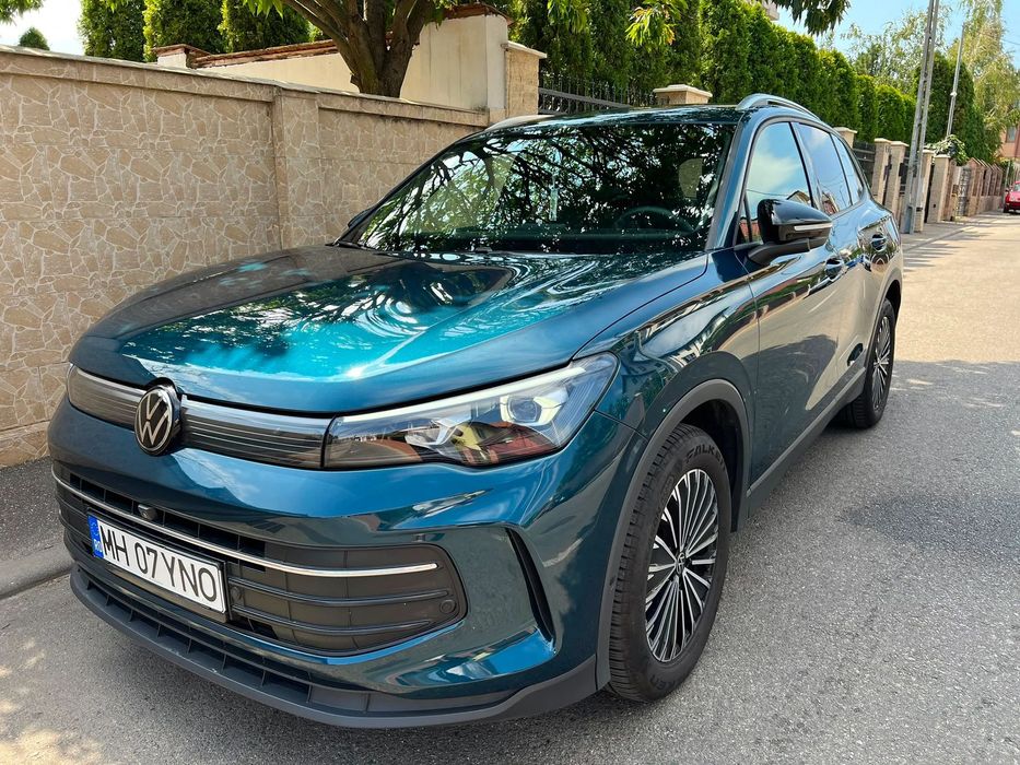 Volkswagen Tiguan 1.5 eTSI 150CP, camere 360, Matrix LED