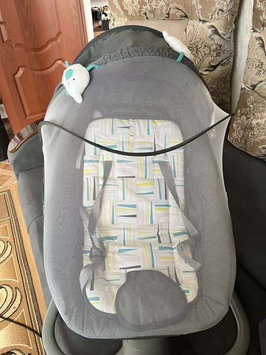 Шезлонг для ребенка как новый