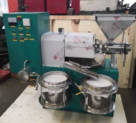 Presa de ULEI la rece / cald 100kg / ora 3kw 220V NOUA