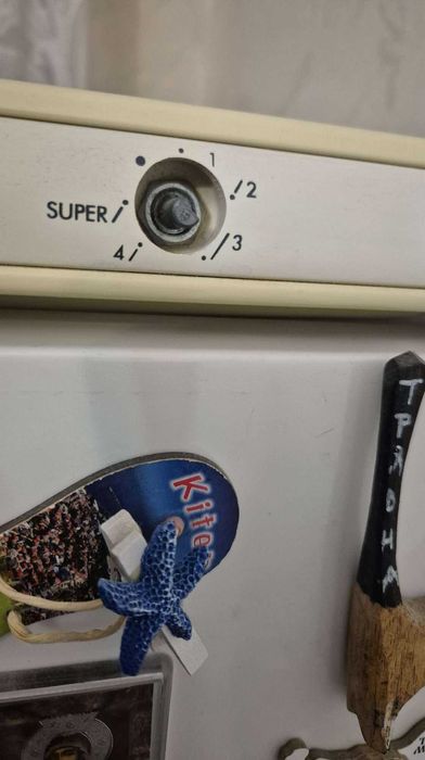 Вертикален фризер Zerowatt