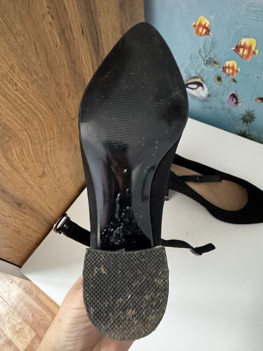 Продам туфли замш