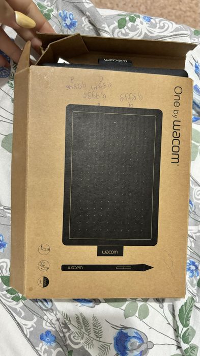 Графический планшет Wacom One Small CTL-472-N