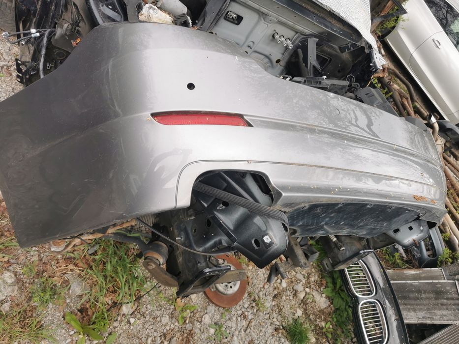 Задна броня за BMW F10