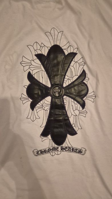 Tricou Chrome Hearts alb din piele cu elemente metalice