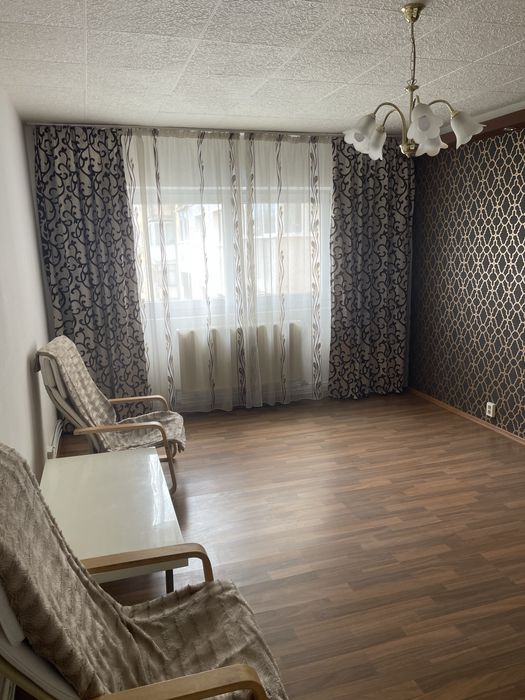 Inchiriez apartament 4 camere