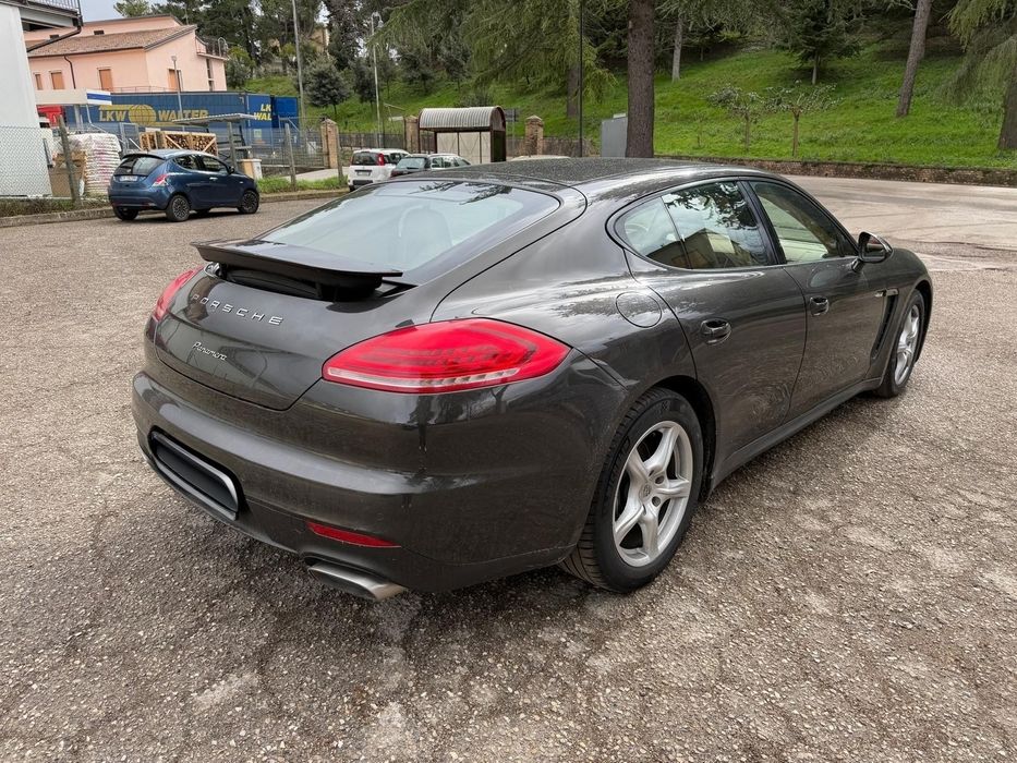 PORSCHE Panamera 2013 — imagine 2