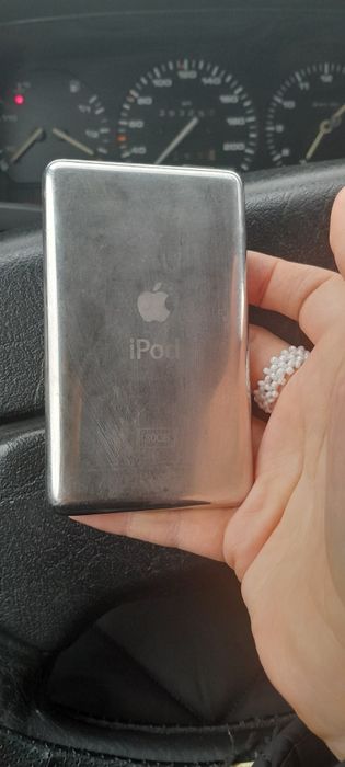 Продам айпад как современный плеер))