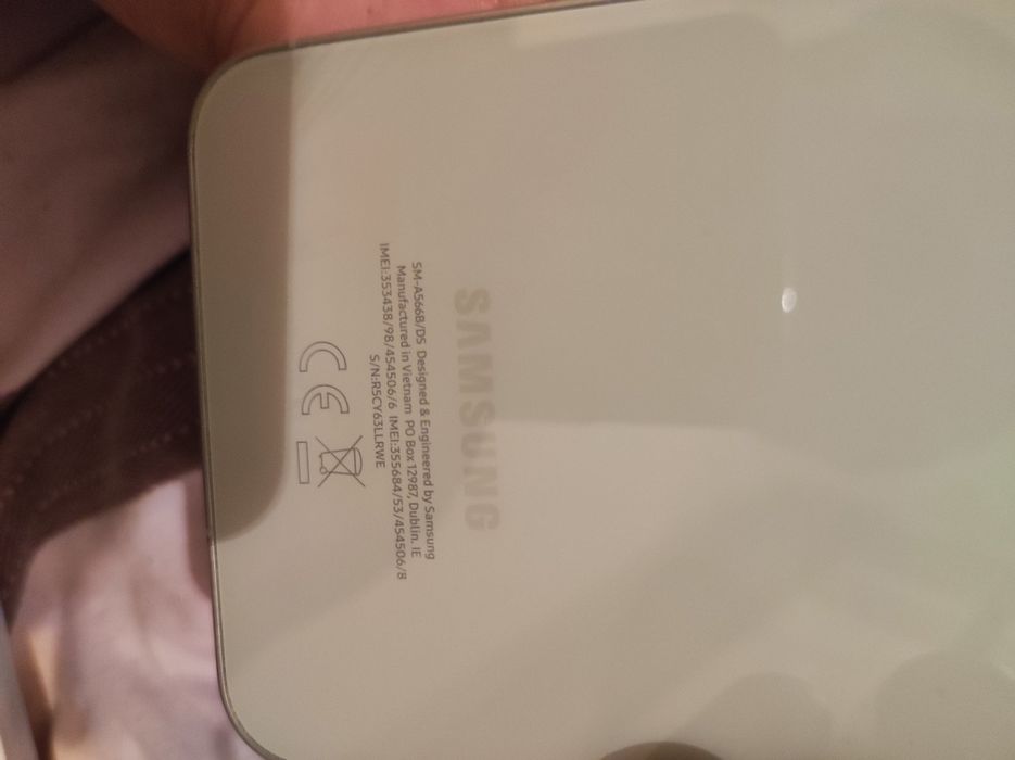 Продам срочно Samsung A56 256/8