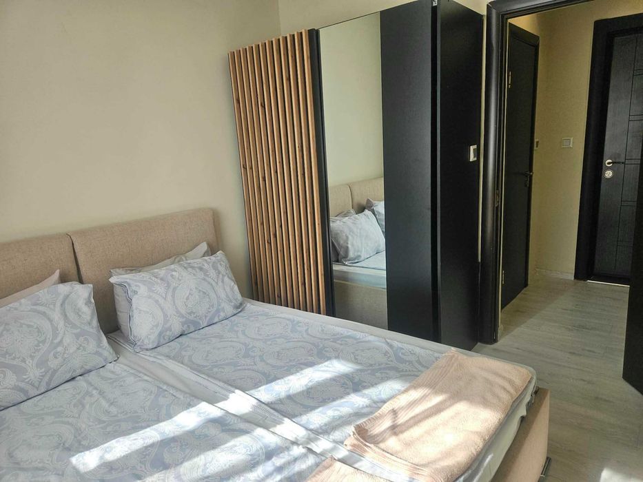 Дава се под наем Двустаен апартамент в София, Център - 40 кв.м за 650 € - Снимка #2