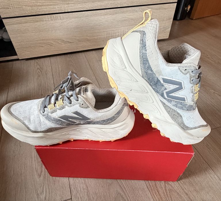 Маратонки  NEW BALANCE Fresh Foam X Hierro v9