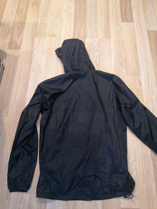 Ветровка на Nike размер л