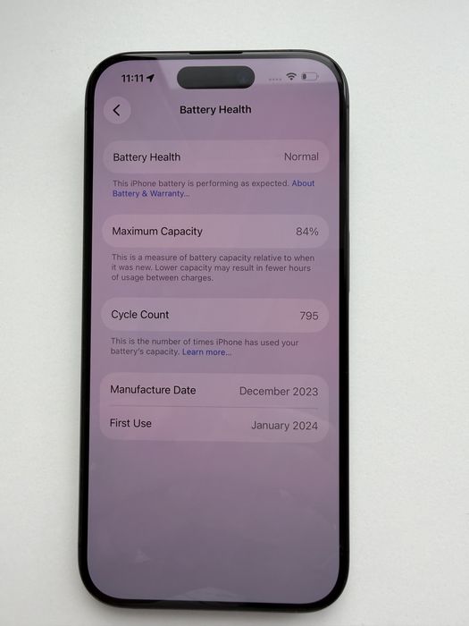 iPhone 15 Pro – Black Titanium | 84% baterie | cutie originala