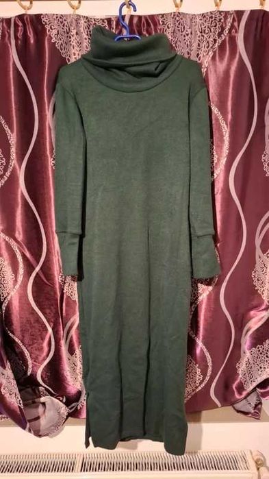 Rochie de iarna cu guler