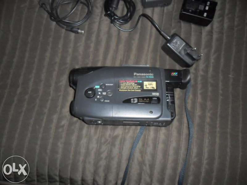 Продавам камера Panasonik model №-R200EN