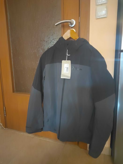 Чисто ново яке Jack Wolfskin