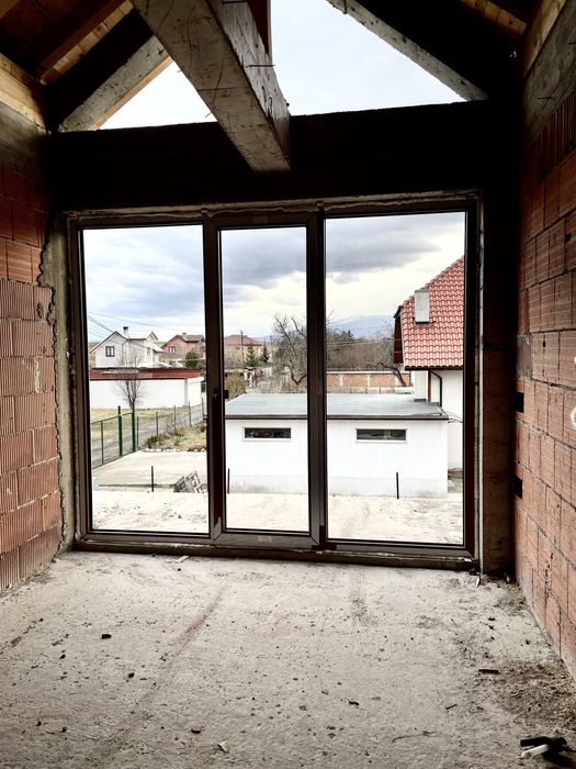 Продава се Къща в Костинброд - 228 кв.м за 961 €/кв.м - Снимка #2