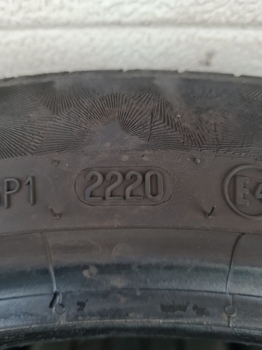 Летни гуми 4 броя Спорт П.  CONTINENTAL  PremiumContact6 245 40 R17 225 45 R17 дот 2220