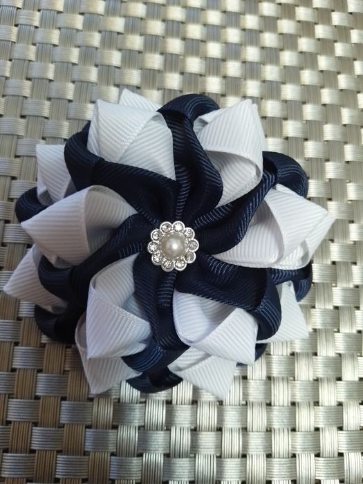 Продам нарядные бантики