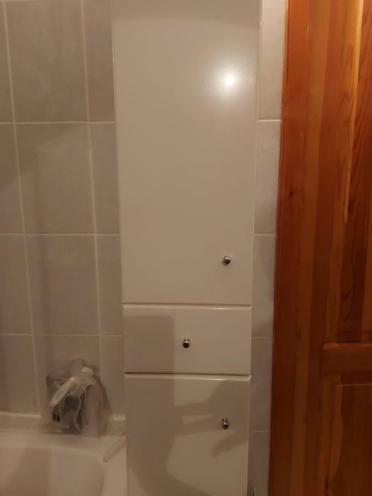 Шкаф в ванную комнату