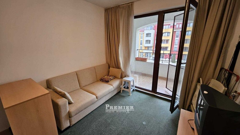 Студио на първа линия в Ахелой