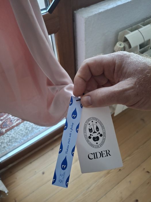 Дълга бледо- розова рокля